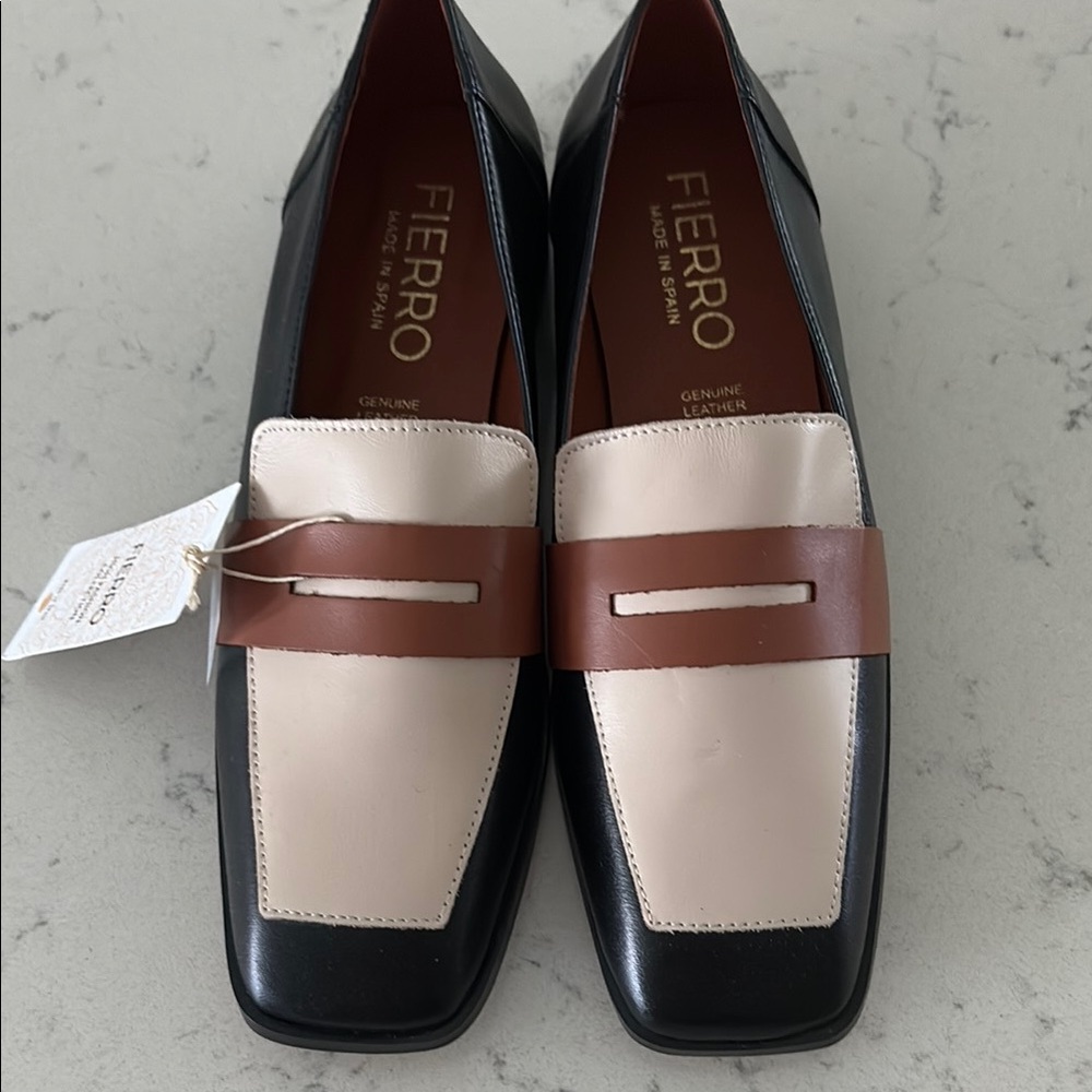 New Ferro Black Tan and Brown Leather Loafers